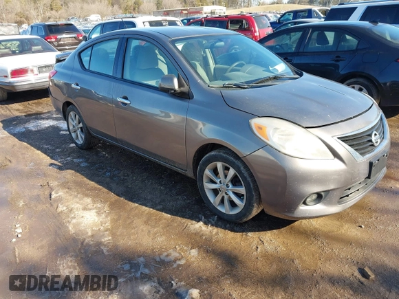 2014 Nissan Versa SV with VIN 3N1CN7AP9EL819833, listed as a IAAI auction lot 41351616 with 109,956 mi miles. Bid and sale history available at carsss.com. Image 1.