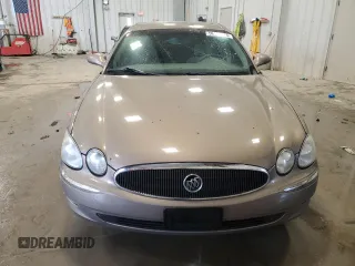 2007 Buick LaCrosse CX with VIN 2G4WC582171217815, listed as a Copart auction lot 58481415 with 194,432 mi miles and Non repairable. Bid and sale history available at DreamBid. Image 5.