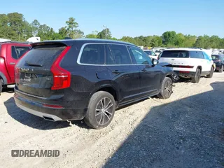 2020 Volvo XC90 Momentum с VIN YV4A221K9L1552490, выставлен на аукционе IAAI как лот 42050315 с пробегом 55 764 миль миль и . История ставок и продаж доступна на DreamBid. Изображение 4.