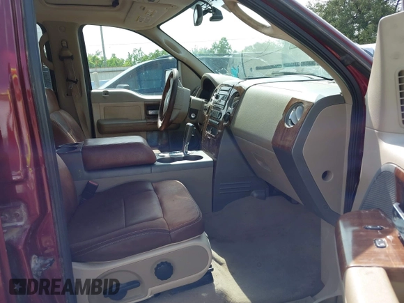 2004 Ford F-150 XLT with VIN 1FTPW12544KC96453, listed as a IAAI auction lot 42644131 with 202,917 mi miles and . Bid and sale history available at DreamBid. Image 5.
