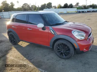 2016 MINI Countryman S z VIN WMWZC3C5XGWT07316, wystawiony jako Copart lot #46680335 z przebiegiem 115 715 mil mil oraz Szkoda całkowita • Salvage title. Historia ofert i sprzedaży dostępna na DreamBid. Obrazek 4.