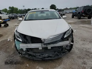 2013 Lincoln MKZ z VIN 3LN6L2J91DR823693, wystawiony jako Copart lot #55827045 z przebiegiem 173 978 mil mil oraz Szkoda całkowita • Salvage title. Historia ofert i sprzedaży dostępna na DreamBid. Obrazek 5.