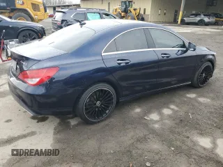 2018 Mercedes-Benz CLA 250 z VIN WDDSJ4GB0JN653605, wystawiony jako Copart lot #53634615 z przebiegiem 38 095 mil mil oraz Szkoda całkowita • Salvage title. Historia ofert i sprzedaży dostępna na DreamBid. Obrazek 3.