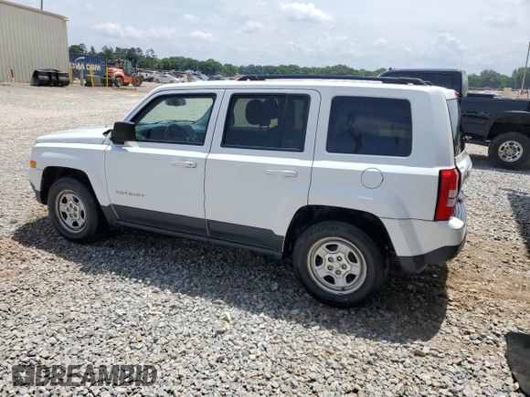 2016 Jeep Patriot Sport z VIN 1C4NJPBA0GD621808, wystawiony jako Copart lot #56292375 z przebiegiem 134 310 mil mil oraz Szkoda całkowita • Salvage title. Historia ofert i sprzedaży dostępna na DreamBid. Obrazek 2.