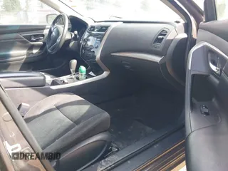 2015 Nissan Altima SV with VIN 1N4AL3APXFC414960, listed as a IAAI auction lot 41896369 with 118,439 mi miles and . Bid and sale history available at DreamBid. Image 5.