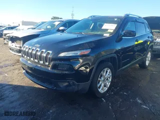 2018 Jeep Cherokee Latitude Plus with VIN 1C4PJMLB5JD507440, listed as a IAAI auction lot 41352011 with 103,783 mi miles. Bid and sale history available at carsss.com. Image 17.