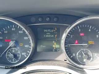 2007 Mercedes-Benz R-Class 3.5L with VIN 4JGCB65E87A055682, listed as a IAAI auction lot 41239875 with 138,854 mi miles. Bid and sale history available at carsss.com. Image 7.