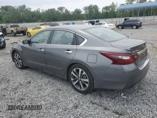 2017 Nissan Altima SR z VIN 1N4AL3AP7HC136120, wystawiony jako Copart lot #57295125 z przebiegiem 84 300 mil mil oraz Szkoda całkowita • Salvage title. Historia ofert i sprzedaży dostępna na DreamBid. Obrazek 2.