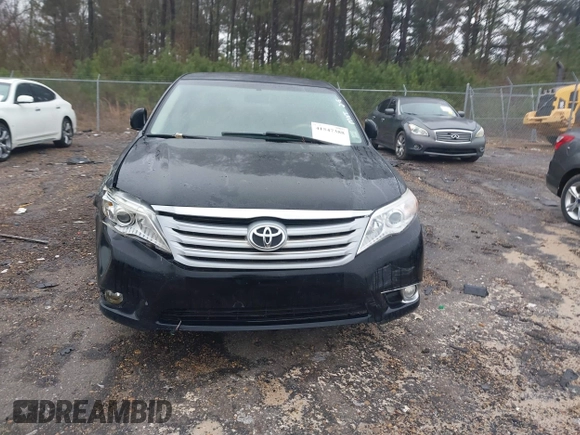 2011 Toyota Avalon with VIN 4T1BK3DB1BU431163, listed as a IAAI auction lot 41547388 with 136,046 mi miles and . Bid and sale history available at DreamBid. Image 12.