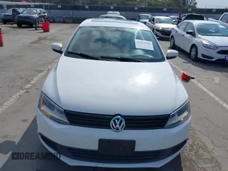 2012 Volkswagen Jetta SE z VIN 3VWDP7AJ4CM379192, wystawiony jako IAAI lot #42024746 z przebiegiem 125 450 mil mil oraz . Historia ofert i sprzedaży dostępna na DreamBid. Obrazek 12.