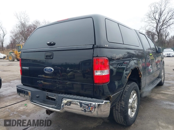 2004 Ford F-150 XLT with VIN 1FTPW14514KC04132, listed as a IAAI auction lot 41801246 with 224,488 mi miles. Bid and sale history available at carsss.com. Image 17.