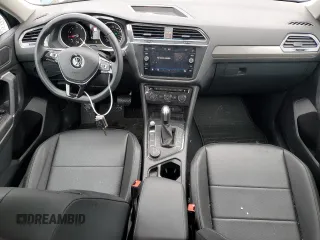 2020 Volkswagen Tiguan SE with VIN 3VV2B7AX4LM005342, listed as a Copart auction lot 52052615 with 35,787 mi miles and Salvage Title. Bid and sale history available at DreamBid. Image 8.