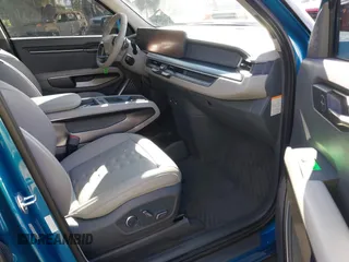 2024 Kia EV9 Wind z VIN KNDAFFS5XR6035878, wystawiony jako IAAI lot #41507204 z przebiegiem 3 364 mil mil oraz . Historia ofert i sprzedaży dostępna na DreamBid. Obrazek 5.