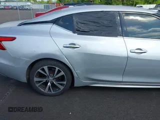 2017 Nissan Maxima SR с VIN 1N4AA6APXHC426651, выставлен на аукционе IAAI как лот 42242002 с пробегом 155 824 миль миль и . История ставок и продаж доступна на DreamBid. Изображение 6.