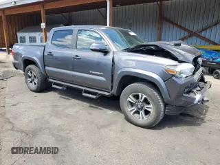 2017 Toyota Tacoma SR5 with VIN 5TFCZ5AN7HX070740, listed as a Copart auction lot 53649195 with 175,335 mi miles and Salvage Title. Bid and sale history available at carsss.com. Image 4.