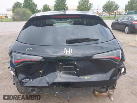 2024 Honda HR-V EX-L with VIN 3CZRZ2H75RM716780, listed as a IAAI auction lot 42476438 with 11,605 mi miles and . Bid and sale history available at DreamBid. Image 16.