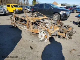 1989 Chevrolet Corvette with VIN 1G1YY3181K5101032, listed as a Copart auction lot 47781835 with 0 mi miles and Salvage Title. Bid and sale history available at carsss.com. Image 4.