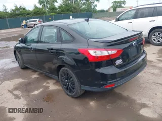 2012 Ford Focus SE with VIN 1FAHP3F22CL249739, listed as a IAAI auction lot 42538870 with 171,975 mi miles and . Bid and sale history available at DreamBid. Image 3.