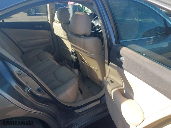 2014 Nissan Maxima 3.5 SV with VIN 1N4AA5AP6EC485069, listed as a IAAI auction lot 41331613 with 124055 miles. Bid and sale history available at carsss.com. Image 8.
