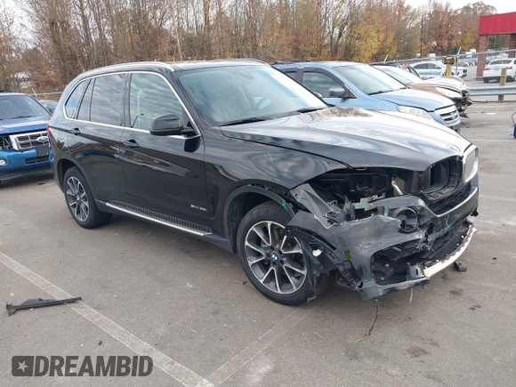 2016 BMW X5 sDrive35i with VIN 5UXKR2C59G0U17661, listed as a IAAI auction lot 40931088 with 90,963 mi miles. Bid and sale history available at carsss.com. Image 1.