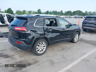 2017 Jeep Cherokee High Altitude z VIN 1C4PJMDS7HW665517, wystawiony jako IAAI lot #42430826 z przebiegiem 139 058 mil mil oraz . Historia ofert i sprzedaży dostępna na DreamBid. Obrazek 4.