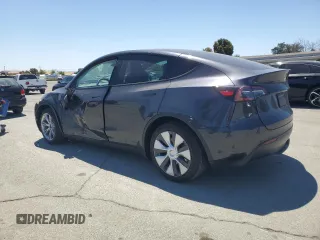 2024 Tesla Model Y Long Range с VIN 7SAYGDEE1RF060140, выставлен на аукционе Copart как лот 60923445 с пробегом 12 765 миль миль и Списание • Salvage title. История ставок и продаж доступна на DreamBid. Изображение 2.