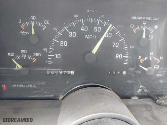 1994 Chevrolet C/K 1500 with VIN 2GCEC19K1R1223706, listed as a IAAI auction lot 40946207 with 206,975 mi miles. Bid and sale history available at carsss.com. Image 7.