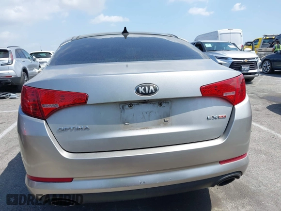 2013 Kia Optima EX z VIN 5XXGN4A70DG148060, wystawiony jako IAAI lot #41900134 z przebiegiem 149 214 mil mil oraz . Historia ofert i sprzedaży dostępna na DreamBid. Obrazek 16.