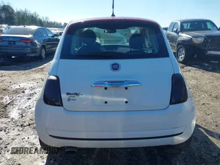 2015 FIAT 500 Pop with VIN 3C3CFFAR2FT612583, listed as a IAAI auction lot 41296112 with 176,364 mi miles. Bid and sale history available at carsss.com. Image 16.
