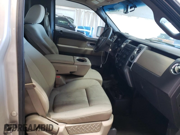 2009 Ford F-150 XL z VIN 1FTRF14W99KB81837, wystawiony jako Copart lot #48488825 z przebiegiem 101 318 mil mil oraz Szkoda całkowita • Salvage title. Historia ofert i sprzedaży dostępna na DreamBid. Obrazek 10.