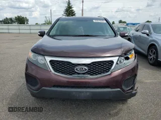 2013 Kia Sorento LX with VIN 5XYKTDA23DG389370, listed as a Copart auction lot 60645535 with 176,393 mi miles and Salvage title. Bid and sale history available at DreamBid. Image 5.