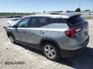 2024 GMC Terrain SLE z VIN 3GKALMEG9RL318986, wystawiony jako Copart lot #57306185 z przebiegiem 24 694 mil mil oraz Szkoda całkowita • Salvage title. Historia ofert i sprzedaży dostępna na DreamBid. Obrazek 2.
