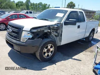 2014 Ford F-150 XL with VIN 1FTEX1CM4EFA59675, listed as a IAAI auction lot 42068873 with 205,342 mi miles. Bid and sale history available at carsss.com. Image 2.