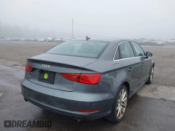 2015 Audi A3 Premium Plus z VIN WAUEFGFF4F1064793, wystawiony jako IAAI lot #42227042 z przebiegiem 191 046 mil mil oraz . Historia ofert i sprzedaży dostępna na DreamBid. Obrazek 4.