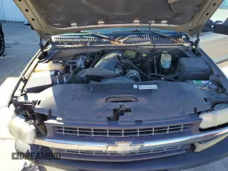 2002 Chevrolet Silverado 1500HD LS z VIN 1GCGC13U42F140126, wystawiony jako Copart lot #47089605 z przebiegiem 110 372 mil mil oraz Szkoda całkowita • Salvage title. Historia ofert i sprzedaży dostępna na DreamBid. Obrazek 11.