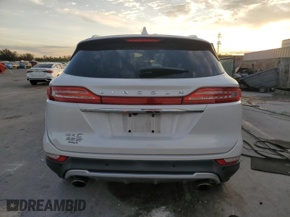 2019 Lincoln MKC Select with VIN 5LMCJ2C9XKUL50191, listed as a Copart auction lot 88648415 with 31,305 mi miles and Salvage title. Bid and sale history available at DreamBid. Image 6.