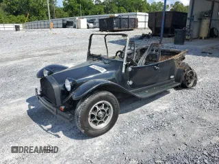 1950 Volkswagen Beetle with VIN 119127928, listed as a Copart auction lot 64220384 with Not Provided miles and Non Repairable. Bid and sale history available at DreamBid. Image 1.