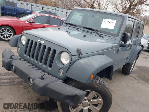 2014 Jeep Wrangler Unlimited Sport with VIN 1C4BJWDG4EL319259, listed as a IAAI auction lot 41494299 with 141,699 mi miles. Bid and sale history available at carsss.com. Image 17.