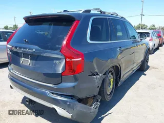 2019 Volvo XC90 Momentum z VIN YV4102PK6K1472009, wystawiony jako IAAI lot #42217997 z przebiegiem 38 626 mil mil oraz . Historia ofert i sprzedaży dostępna na DreamBid. Obrazek 4.