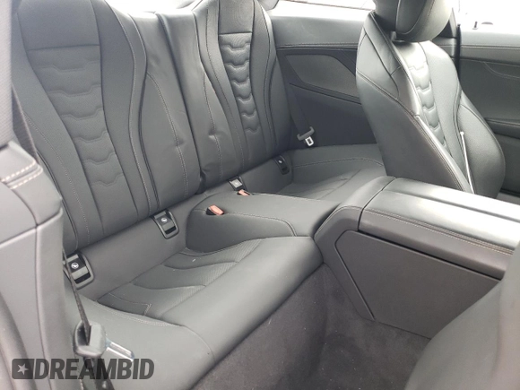 2024 BMW 8 Series M850i xDrive z VIN WBABC4C01RCR33725, wystawiony jako Copart lot #78457344 z przebiegiem 5 469 mil mil oraz Szkoda całkowita • Salvage title. Historia ofert i sprzedaży dostępna na DreamBid. Obrazek 10.