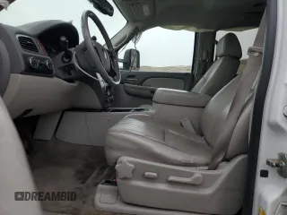 2008 Chevrolet Suburban LT w/3LT with VIN 1GNFK16368J232675, listed as a Copart auction lot 50056095 with 210,518 mi miles and Salvage Title. Bid and sale history available at carsss.com. Image 7.