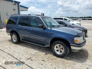 1998 Ford Explorer XLT z VIN 1FMZU32E6WUD38246, wystawiony jako Copart lot #66407954 z przebiegiem 103 018 mil mil oraz Szkoda całkowita • Salvage title. Historia ofert i sprzedaży dostępna na DreamBid. Obrazek 4.