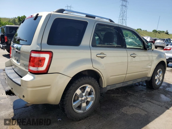 2010 Ford Escape Limited z VIN 1FMCU9EG5AKC49732, wystawiony jako Copart lot #61172415 z przebiegiem 148 796 mil mil oraz Szkoda całkowita • Salvage title. Historia ofert i sprzedaży dostępna na DreamBid. Obrazek 3.
