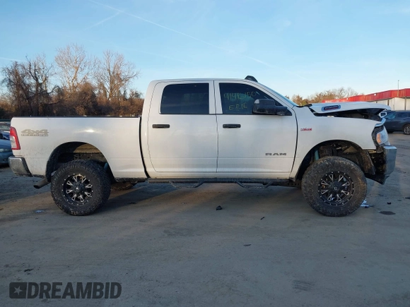 2021 Ram 2500 Tradesman with VIN 3C6UR5CJ1MG679326, listed as a IAAI auction lot 41416150 with 29,418 mi miles. Bid and sale history available at carsss.com. Image 14.