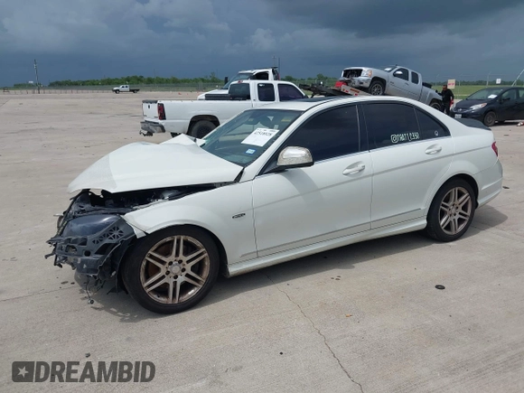 2009 Mercedes-Benz C 350 Sport with VIN WDDGF56XX9R062616, listed as a IAAI auction lot 42518928 with Not provided miles and . Bid and sale history available at DreamBid. Image 17.