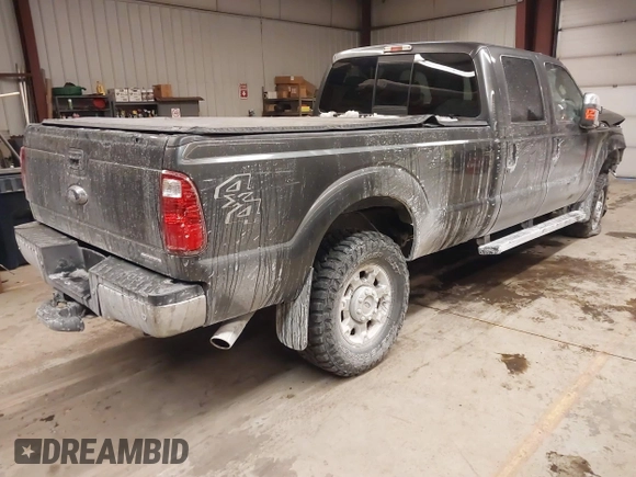 2015 Ford Super Duty F-250 SRW Lariat with VIN 1FT7W2B67FEA92133, listed as a IAAI auction lot 41399580 with 123,051 mi miles. Bid and sale history available at carsss.com. Image 4.