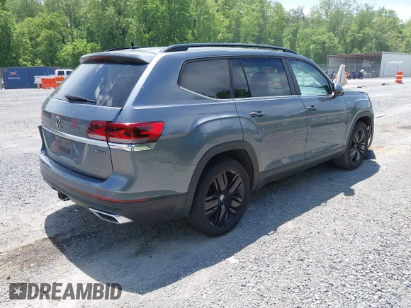 2023 Volkswagen Atlas SE with VIN 1V2KR2CA1PC541564, listed as a IAAI auction lot 42266050 with 44,622 mi miles and . Bid and sale history available at DreamBid. Image 4.