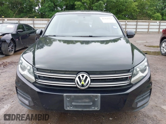 2013 Volkswagen Tiguan SE with VIN WVGAV7AX6DW544544, listed as a IAAI auction lot 42362914 with 119,754 mi miles and . Bid and sale history available at DreamBid. Image 6.