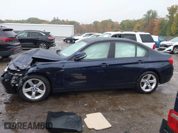 2015 BMW 3 Series 328i xDrive with VIN WBA3B5C56FP653246, listed as a IAAI auction lot 40525268 with 83,329 mi miles and . Bid and sale history available at DreamBid. Image 15.