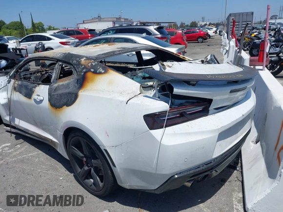 2016 Chevrolet Camaro 2SS with VIN 1G1FH1R71G0128873, listed as a IAAI auction lot 42276328 with Not provided miles and . Bid and sale history available at DreamBid. Image 3.